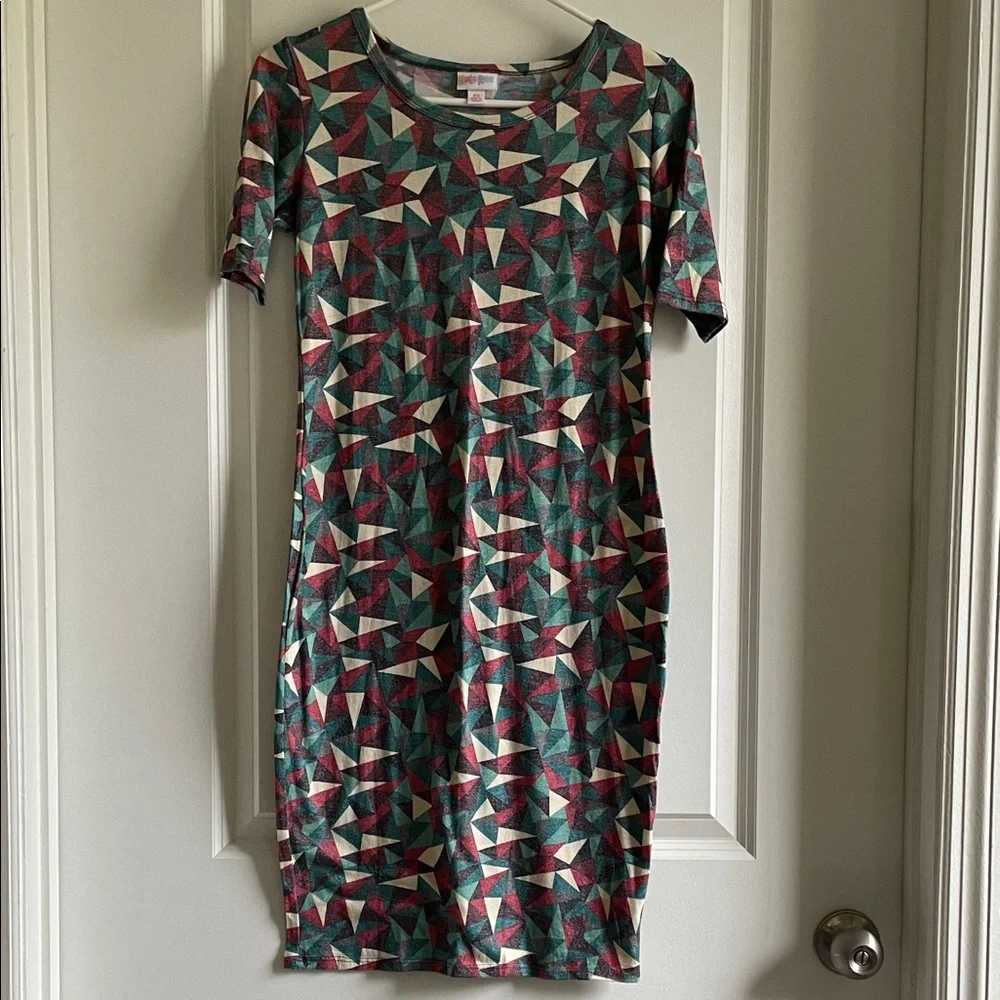 2for$18 LuLaRoe Julia Dress Colorful triangle print- muted Red, teal, Cream